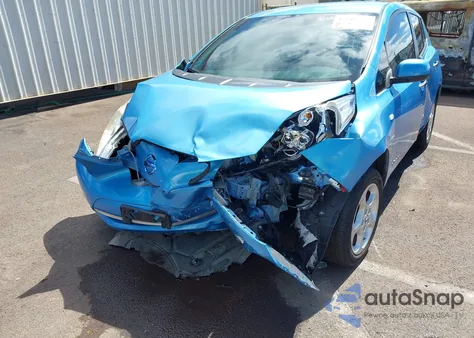 2011 Nissan Leaf Sv z USA, uszkodzony, nr VIN JN1AZ0CPXBT001082